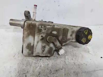 Second-hand car spare part brake pump for ford focus lim. black&red oem iam references dv61-2140-r  