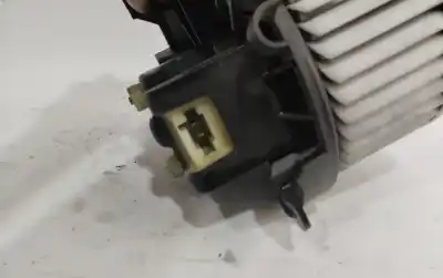 Peça sobressalente para automóvel em segunda mão motor de sofagem por opel corsa d catch me referências oem iam 13335075  