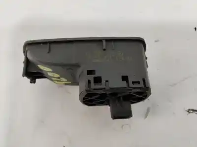 Pièce détachée automobile d'occasion commande de lève vitre avant droit pour opel corsa d catch me références oem iam 315625731  