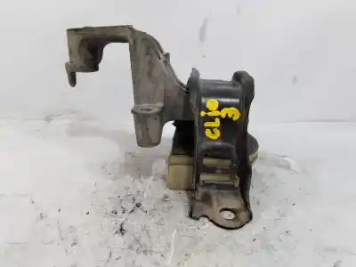 Second-hand car spare part right engine support for renault clio iii authentique 65 cv / 48 kw oem iam references 112847149r  