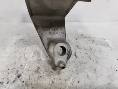 Second-hand car spare part right engine support for renault clio iii authentique 65 cv / 48 kw oem iam references 112847149r  