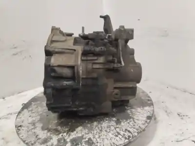 Second-hand car spare part gearbox for seat leon (1p1) 2.0 tdi 16v oem iam references kdm  