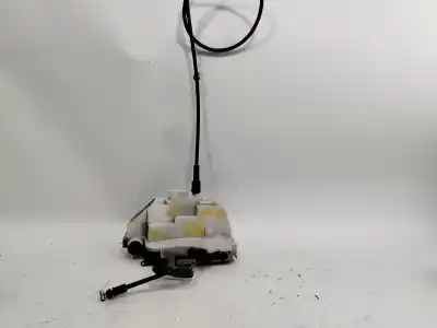 Second-hand car spare part front right door lock for renault twingo iii twingo oem iam references   