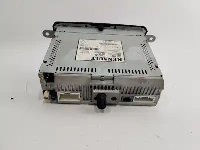 Pezzo di ricambio per auto di seconda mano IMPIANTO AUDIO / RADIO CD per RENAULT CAPTUR  Riferimenti OEM IAM 408450771  