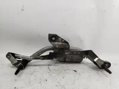 Second-hand car spare part FRONT WINDSHIELD WIPER MOTOR for RENAULT TWINGO III TWINGO OEM IAM references 8200364766F  