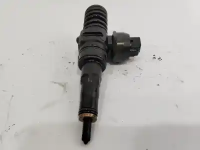 İkinci el araba yedek parçası ENJEKTÖR için SKODA SUPERB (3U4) Classic OEM IAM referansları 038130073BA  