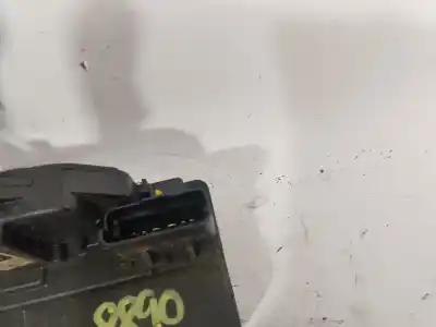 Second-hand car spare part front right door lock for infiniti fx fx30d s oem iam references   