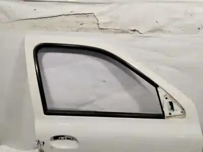 Pezzo di ricambio per auto di seconda mano porta anteriore destra per renault clio ii fase ii (b/cb0) pack authentique 64 cv / 47 kw riferimenti oem iam   