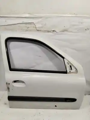 Pezzo di ricambio per auto di seconda mano porta anteriore destra per renault clio ii fase ii (b/cb0) pack authentique 64 cv / 47 kw riferimenti oem iam   