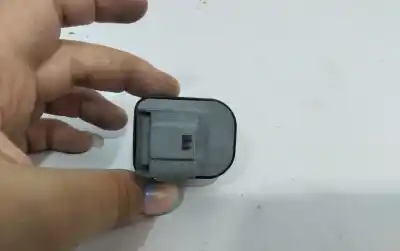 Pezzo di ricambio per auto di seconda mano CONTROLLO SPECCHIO per SEAT LEON (1P1)  Riferimenti OEM IAM 5P0959565  