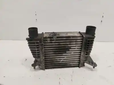 Peça sobressalente para automóvel em segunda mão intercooler por renault clio iii confort dynamique 106 cv / 78 kw referências oem iam 8200471888-c  