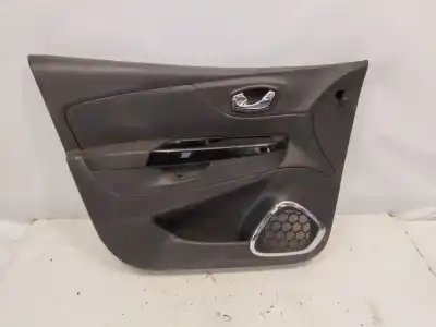 Peça sobressalente para automóvel em segunda mão forra / revestimento da porta dianteira esquerda por renault captur adventure referências oem iam 156067372  