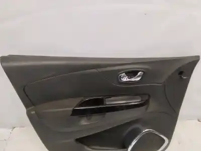 Peça sobressalente para automóvel em segunda mão forra / revestimento da porta dianteira esquerda por renault captur adventure referências oem iam 156067372  
