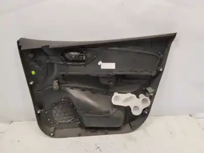 Peça sobressalente para automóvel em segunda mão Forra / Revestimento Da Porta Dianteira Esquerda por RENAULT CAPTUR Adventure Referências OEM IAM 156067372  