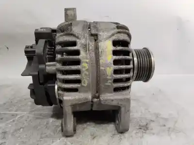 Pezzo di ricambio per auto di seconda mano Alternatore per RENAULT CLIO III Authentique 86 CV / 63 KW Riferimenti OEM IAM 231008578R  