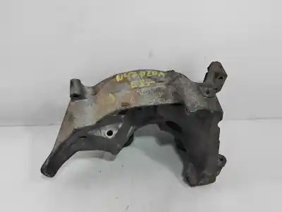 Peça sobressalente para automóvel em segunda mão Suporte Do Alternador por BMW SERIE 1 BERLINA (E81/E87) 2.0 CAT Referências OEM IAM 780263902  