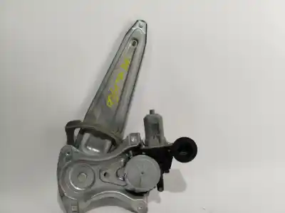 Peça sobressalente para automóvel em segunda mão elevador de vidros traseiro direito por toyota auris active referências oem iam 857200d120