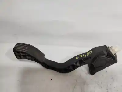 Second-hand car spare part accelerator pedal for peugeot 307 break/sw (s2) d-sign 109 cv / 80 kw oem iam references 9646702180  
