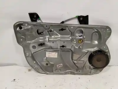 Tweedehands auto-onderdeel REGELAAR LINKS VOORRUIT voor VOLKSWAGEN POLO (9N3)  OEM IAM-referenties 6Q4837401AM  