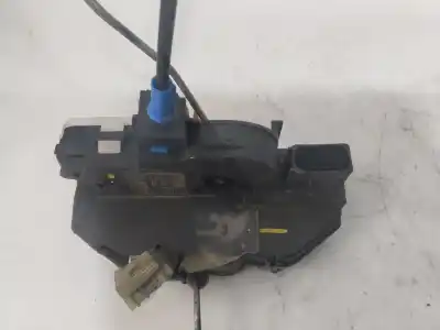 Автозапчастина б/у замок передніх дверей лівий для opel astra j (p10) 1.3 cdti (68) посилання на oem iam 13577933  