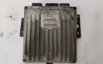 Second-hand car spare part ecu engine control for renault clio ii fase ii (b/cb0) base authentique 65 cv / 48 kw oem iam references 8200412258  