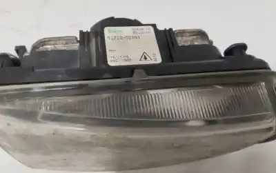 Pezzo di ricambio per auto di seconda mano Luce Fendinebbia Destra per TOYOTA COROLLA (E12) 1.6 16V Riferimenti OEM IAM 8121002051  