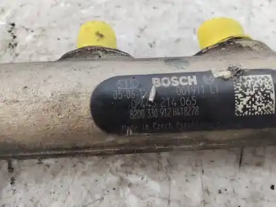 Peça sobressalente para automóvel em segunda mão régua / rampa de injetores por renault scenic ii grand confort authentique 120 cv / 88 kw referências oem iam 8200330912  