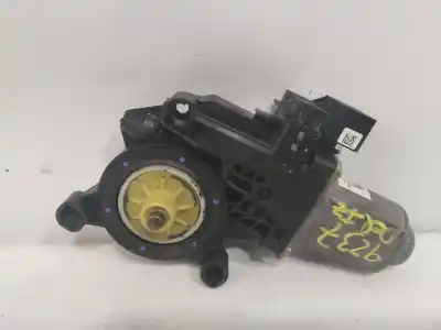 Pièce détachée automobile d'occasion MOTEUR LÈVE VITRE AVANT GAUCHE pour VOLKSWAGEN POLO (9N3)  Références OEM IAM 6Q2959802G  