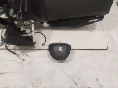 Автозапчасти б/у комплект подушки безопасности за peugeot 308 active ссылки oem iam 9677564880  