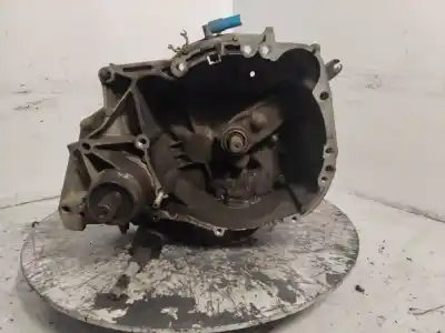 Second-hand car spare part gearbox for renault clio ii fase ii (b/cb0) authentique oem iam references jb1513  