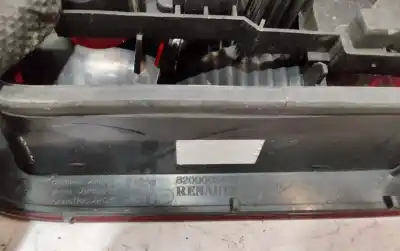 Автозапчасти б/у левый задний фонарь за RENAULT LAGUNA II (BG0) Authentique 120 CV / 88 KW ссылки OEM IAM 8200002475  