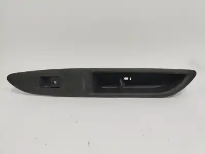 Pezzo di ricambio per auto di seconda mano comando alzacristalli posteriori destro per opel mokka x mokka x 1.3 i riferimenti oem iam 94537607  