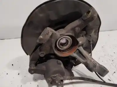 Second-hand car spare part front left knuckle for toyota corolla (e12) 1.6 16v oem iam references   