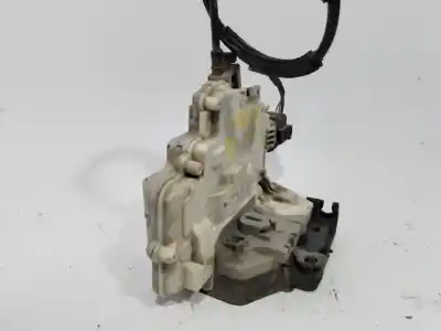 Peça sobressalente para automóvel em segunda mão fechadura da porta traseira direita por seat leon (1p1) comfort limited referências oem iam 1p0839016b  