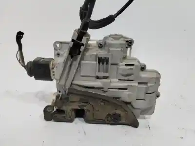 Pièce détachée automobile d'occasion SERRURE DE PORTE ARRIÈRE DROITE pour SEAT LEON (1P1)  Références OEM IAM 1P0839016B  