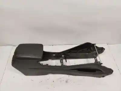 Автозапчасти б/у ЦЕНТРАЛЬНЫЙ ПОДЛОКОТНИК за HYUNDAI TUCSON (TL, TLE)  ссылки OEM IAM 84678-D7201  
