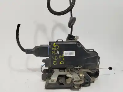 Second-hand car spare part left front door lock for volkswagen caddy ka/kb (2k) furg. 105 cv / 77 kw oem iam references 3d1837015   Second-hand car spare part left front door lock for volkswagen caddy ka/kb (2k) furg. 105 cv / 77 kw oem iam references 3d1837015