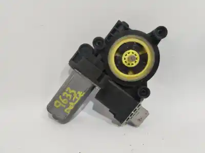 Автозапчастина б/у двигатель переднього ліва вікна для OPEL CORSA E 120 Aniversario 90 CV / 66 KW Посилання на OEM IAM 71019003  