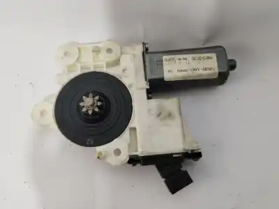 Pezzo di ricambio per auto di seconda mano motore alzacristalli anteriore destro per toyota corolla (e12) 1.6 16v riferimenti oem iam 6981002130  