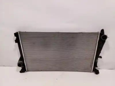Peça sobressalente para automóvel em segunda mão RADIADOR DE ÁGUA por RENAULT MEGANE III BERLINA 5P (2008->) 1.5 Business [1.5 Ltr. - 70 kW dCi Diesel FAP] Referências OEM IAM 214102845R  