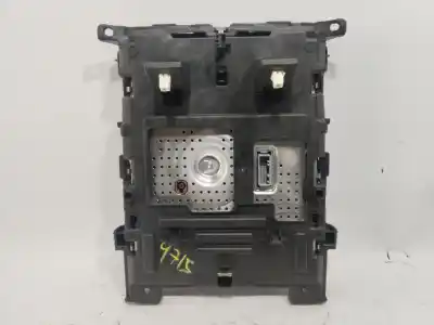 Pièce détachée automobile d'occasion ÉCRAN MULTIFONCTIONS pour RENAULT MEGANE III BERLINA 5P (2008->) 1.5 Business [1.5 Ltr. - 70 kW dCi Diesel FAP] Références OEM IAM 681833236R  