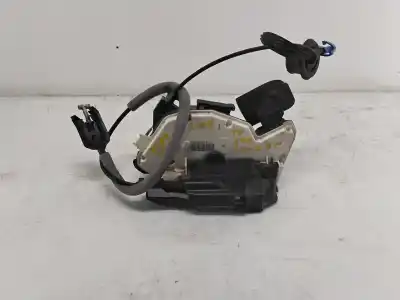 Автозапчастина б/у ЗАМОК ДВЕРЕЙ ЗАДНЬОГО ЛІВОГО для SEAT LEON (5F1)  Посилання на OEM IAM 5K4839015AF  