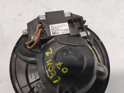 Pezzo di ricambio per auto di seconda mano VENTOLA RISCALDAMENTO per SEAT LEON (1P1)  Riferimenti OEM IAM 995775T  3C0907521B