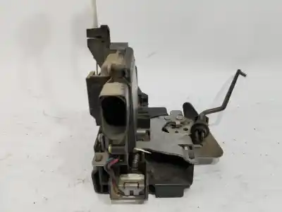 Peça sobressalente para automóvel em segunda mão fechadura da porta dianteira esquerda por audi a4 berlina (8e) 8e referências oem iam 4b1837015g  