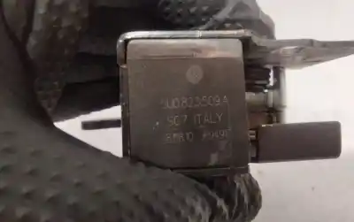 Pezzo di ricambio per auto di seconda mano CHIUSURA DEL CAPPUCCIO per SEAT IBIZA (6J5) FR 140 CV / 103 KW Riferimenti OEM IAM 5U0823509  