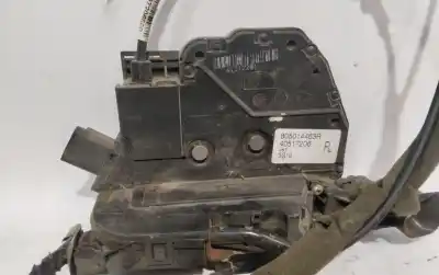 Peça sobressalente para automóvel em segunda mão fechadura da porta dianteira esquerda por renault captur adventure referências oem iam 805014463r  