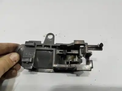 Recambio de automóvil de segunda mano de MANETA INTERIOR DELANTERA IZQUIERDA para TOYOTA AYGO (KGB/WNB) Connect referencias OEM IAM   