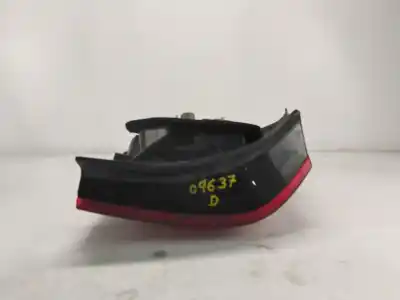 Second-hand car spare part right tailgate light for toyota corolla (e12) 2.0 d-4d linea luna berlina oem iam references 8155002301