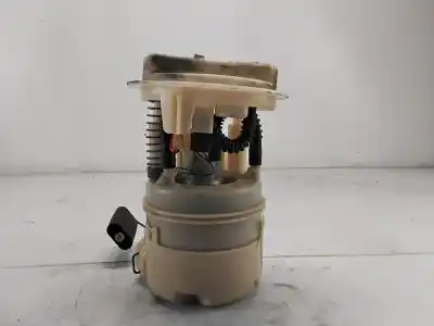 Recambio de automóvil de segunda mano de AFORADOR para RENAULT CLIO II FASE II (B/CB0) Authentique 58 CV / 43 KW referencias OEM IAM 8200057324  