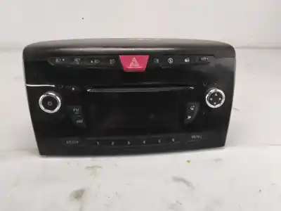 Recambio de automóvil de segunda mano de sistema audio / radio cd para lancia ypsilon (402) silver referencias oem iam 7642324316  